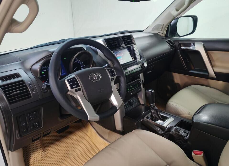 Toyota Land Cruiser Prado 3.0d AT (173 л.с.) 4WD