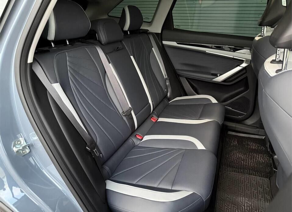 Geely Atlas 2.0 AMT (200 л.с.)
