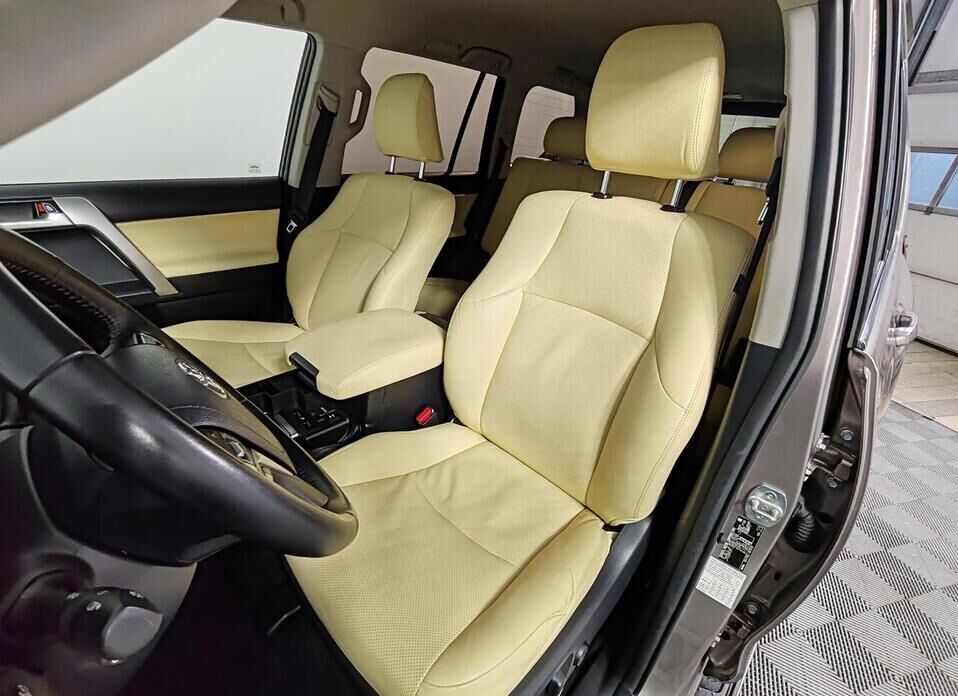 Toyota Land Cruiser Prado 2.8d AT (177 л.с.) 4WD