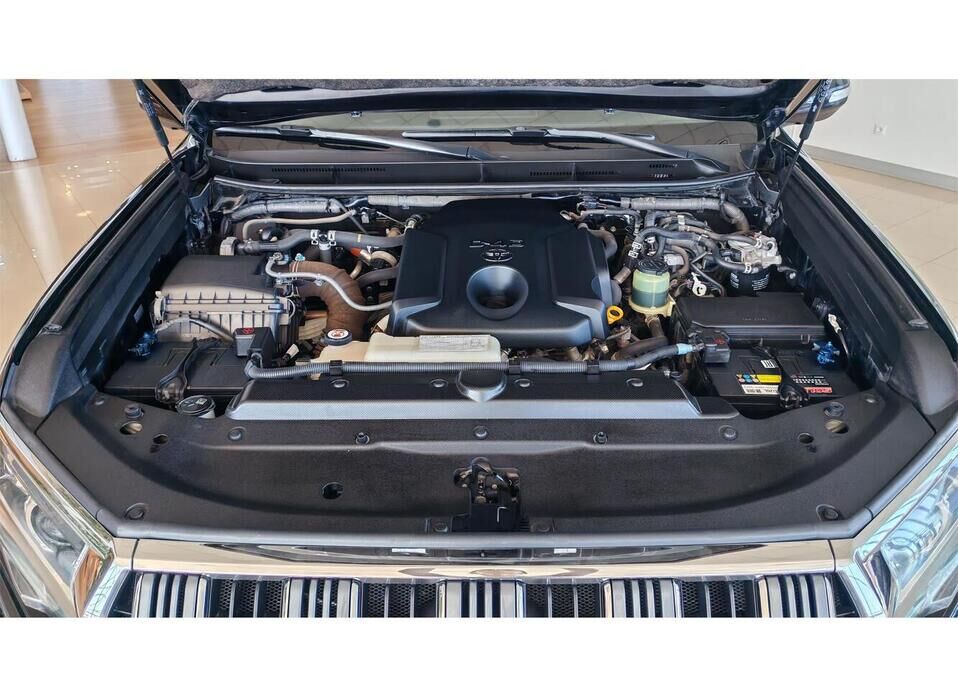 Toyota Land Cruiser Prado 2.8d AT (177 л.с.) 4WD