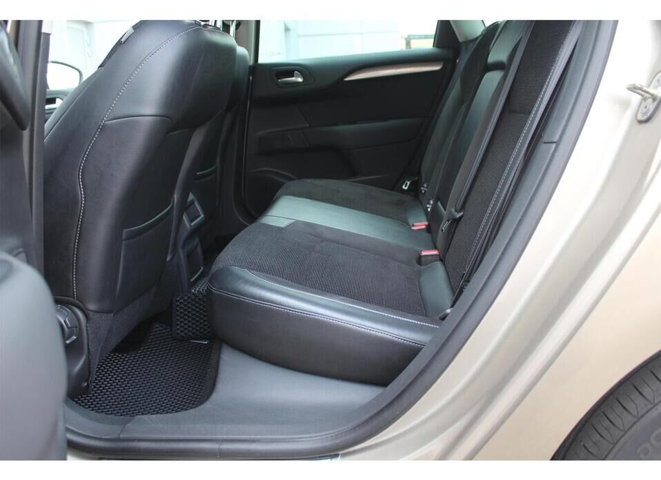 Citroen C4 1.6 AT (120 л.с.)